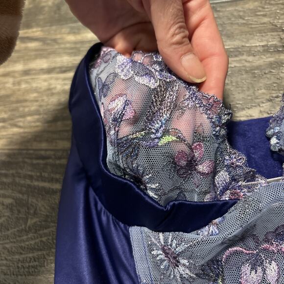 Victoria’s Secret 32DD Hummingbird Embroidery Quarter Cup Corset Top Blue Lace D - Picture 3 of 7